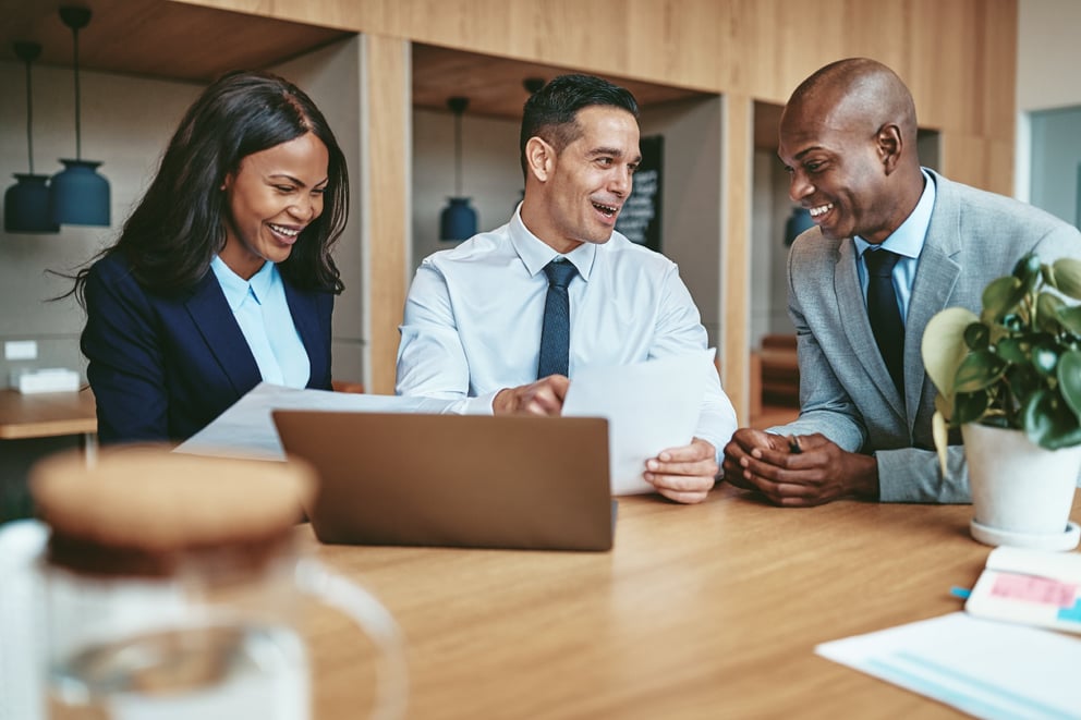 7 Negotiation Tips for Closing Deals with New Vendors