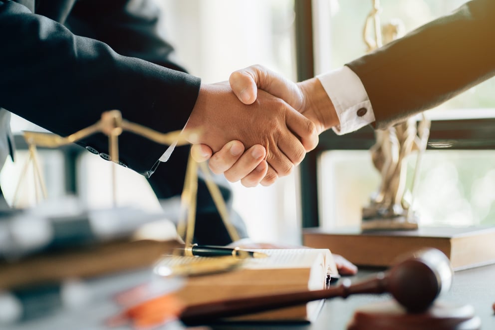 4 Negotiation Techniques Every Attorney Should Use