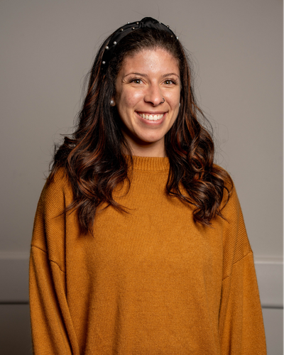 Michaela Headshot